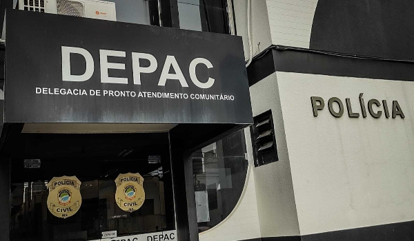 Rapaz tem celular bloqueado, conta invadida e perde mais de R$ 71 mil