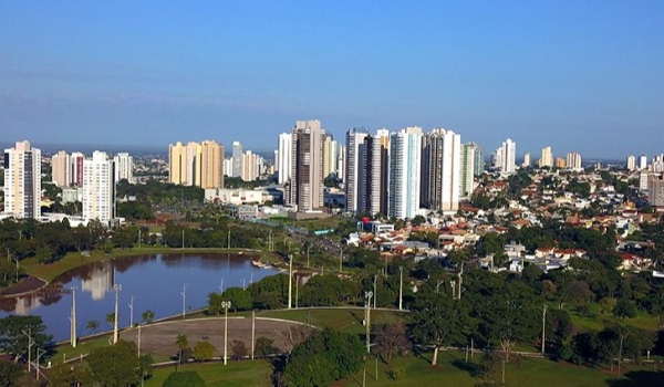 Avanço de frente fria marca início do Carnaval nesta sexta-feira