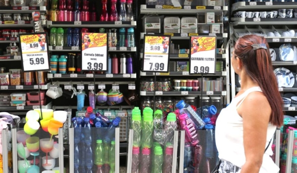 “Prévia do PIB” confirma tendência de desaceleração da economia e crescimento baixo em 2023