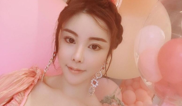 Ex-marido e familiares são acusados de assassinato de modelo esquartejada em Hong Kong