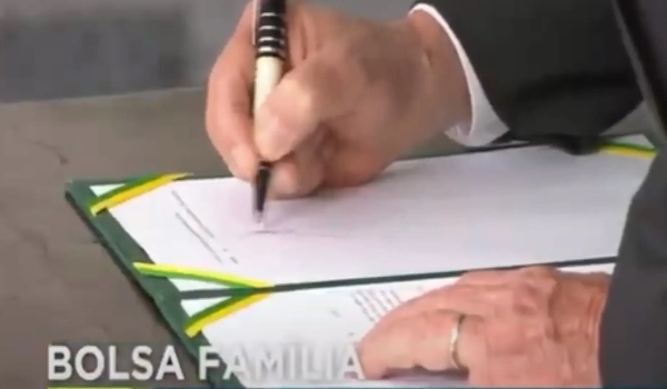 Lula assina MP e recria Bolsa Família em combate à fome e miséria; confira novas determinações