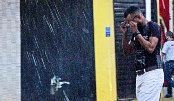 Chuvas continuam e ligam o alerta para inundações durante a sexta-feira em MS