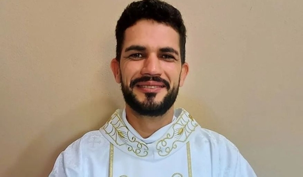 Padre é encontrado morto dois dias após desaparecimento em Minas Gerais