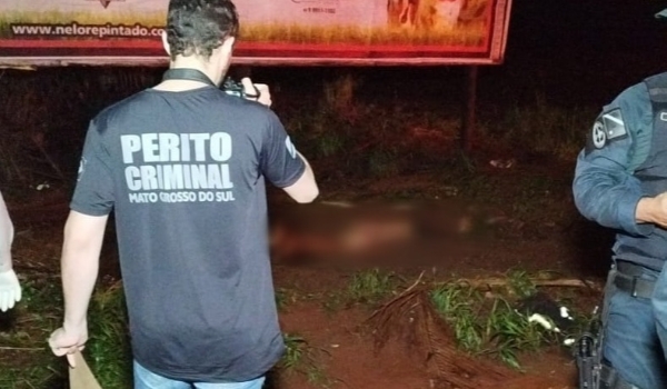 Homem é encontrado morto às margens de rodovia e pode ter se afogado