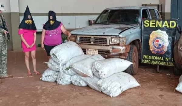 Avó e neta são detidas no Paraguai com quase 200 quilos de maconha