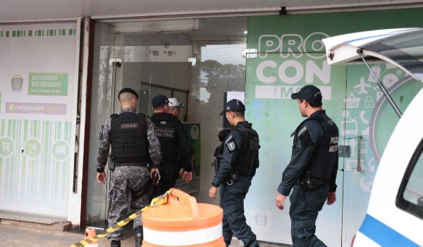 Após morte, segurança no Procon inclui PM à paisana e análise de ficha criminal