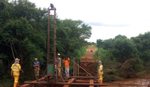 Ponte na MS-481 passa por reconstrução, após fortes chuvas