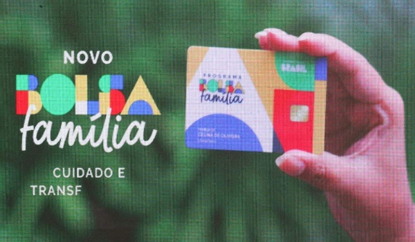 Caixa começa a pagar Bolsa Família com adicional de R$ 150