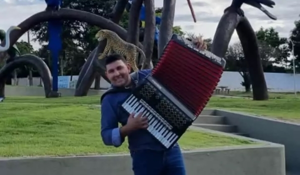 Juca Leite confirma festa de aniversário para o dia 15 de abril no município de Caracol