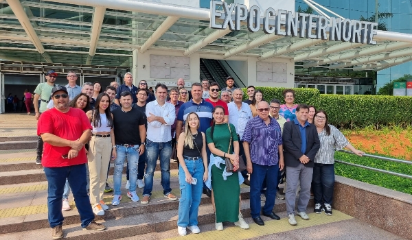 Empresários da indústria gráfica de MS participam de feira do setor em SP