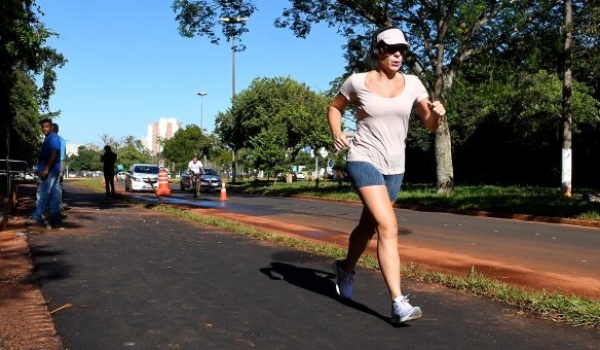 Março Azul: caminhada neste domingo chama atenção para a prevenção do câncer de intestino