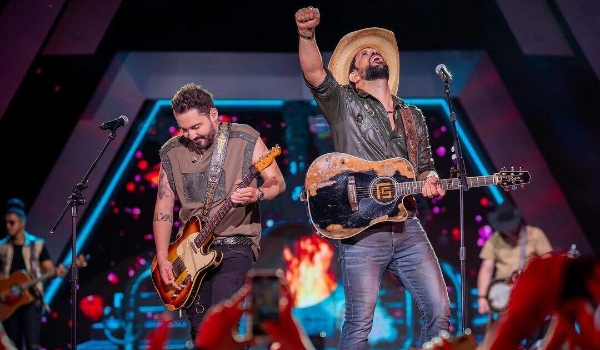 Festa da Farinha volta com shows de Fernando e Sorocaba e Rick e Renner