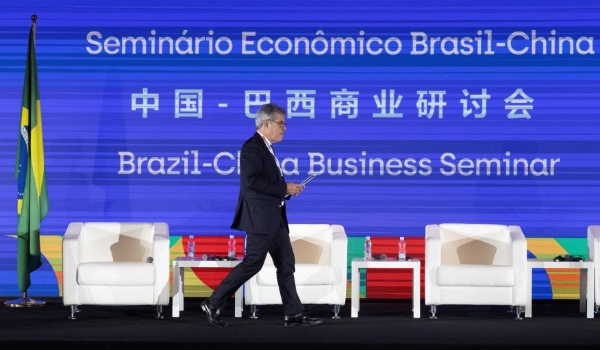 Bancos brasileiros fecham acordos na China para comercializar sem usar dólar