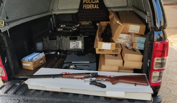 PF cumpre mandado após empresa ‘transferir’ grande quantidade de armas para o interior de MS