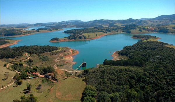 Reservatórios chegam ao fim do período de chuvas com maior nível em 12 anos, diz ONS