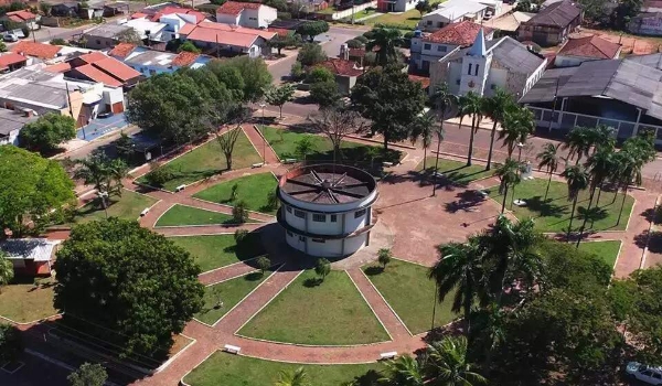 Esfaqueado na cabeça, homem é socorrido em estado grave