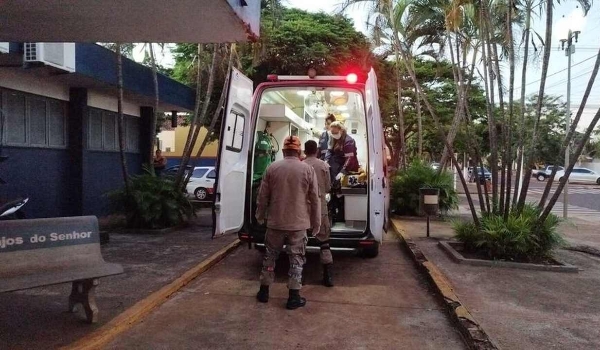 Ciclista é levado em estado gravíssimo para o Hospital da Vida após acidente em Dourados