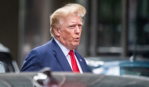 “Não haverá confissão de culpa neste caso”, diz advogado de Trump antes de audiência