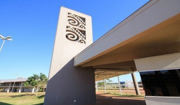 Alunos podem se inscrever em 42 cursos da Uems usando histórico escolar