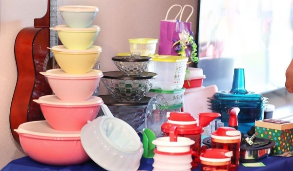 De gigante dos potes ao risco de falência: o que explica o derretimento da Tupperware