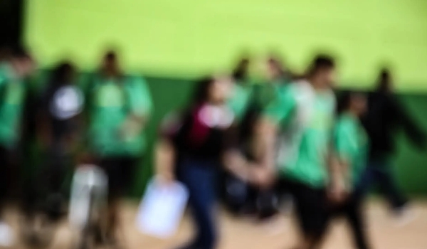 Escolas estaduais em Campo Grande liberam alunos mais cedo para 'preparar' ações para 20 de abril