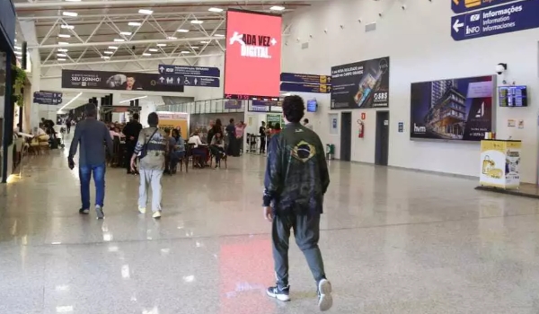 Passagem social dará mais acesso a voos, mas programa não atenderá a todos