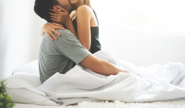 Ardência, dor, insatisfação: entenda os sinais do excesso de sexo
