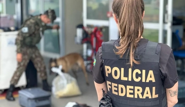 PF e Exército Brasileiro fazem pente fino de combate ao tráfico no aeroporto de Ponta Porã