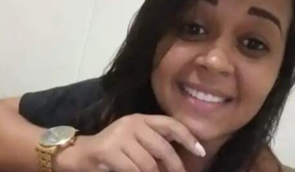 Mulher perde controle, cai com moto e morre na MS-112