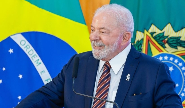 Lula viajará nesta semana para coroação do rei Charles III em Londres