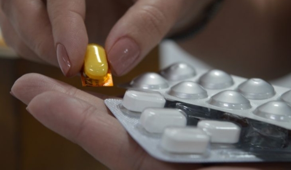 Uso Racional de Medicamentos: HRMS alerta sobre consequências da automedicação