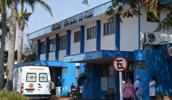 Homem tem pulmão perfurado após ser esfaqueado seis vezes