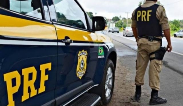 PRF apura se houve irregularidade em investigação contra servidor que declarou apoio a Lula