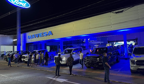 Ford Navesa apresenta a F-150 aos campo-grandenses