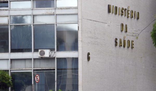 Saúde compra insulina de fabricante sem registro na Anvisa para garantir tratamento pelo SUS