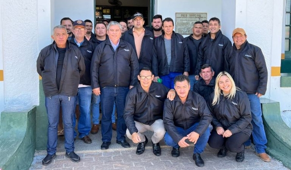 Bela Vista: Prefeito Piti entrega jaquetas de frio aos vigilantes patrimoniais