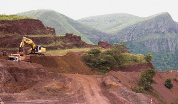Empresas de mineração vão investir US$ 100 milhões na exploração de ferro, manganês e mármore