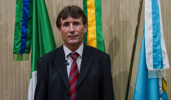 Vereador de MS é esfaqueado pela ex-mulher que não aceita o fim da relação, diz polícia