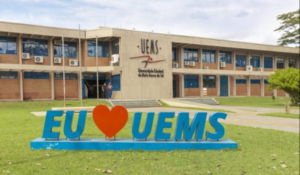 UEMS/Dourados: Especialização em Currículo e Diversidade com 44 vagas está com inscrições abertas