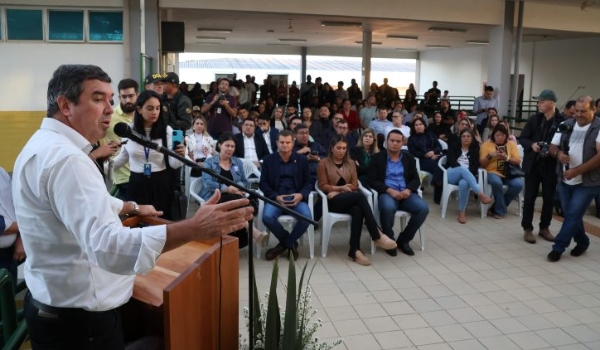 Governador destaca importância da formação técnica para desenvolvimento de MS em visita à fronteira