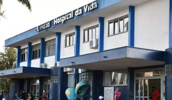 Motociclista morre dias depois de se envolver em colisão com ambulância