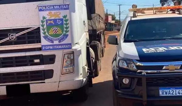 Dono de caminhão roubado e achado em MS escapou de cárcere privado