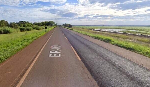 Acidente deixa um morto e duas crianças feridas na BR-060