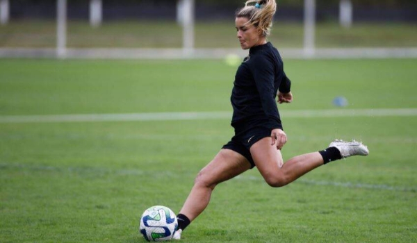 Confronto entre Cruzeiro x Corinthians fecha rodada do Brasileirão Feminino