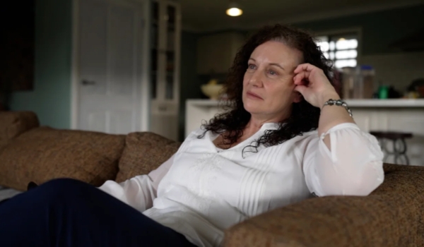 CNN/Reprodução - Kathleen Folbigg está se recuperando de sua absolvição em uma propriedade na zona rural de New South Wales. 