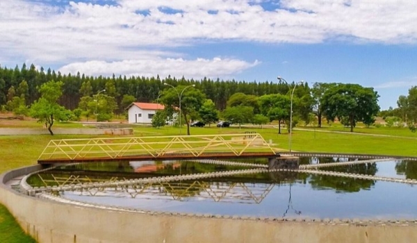 Sanesul autoriza obras de expansão da rede de esgoto em Chapadão do Sul