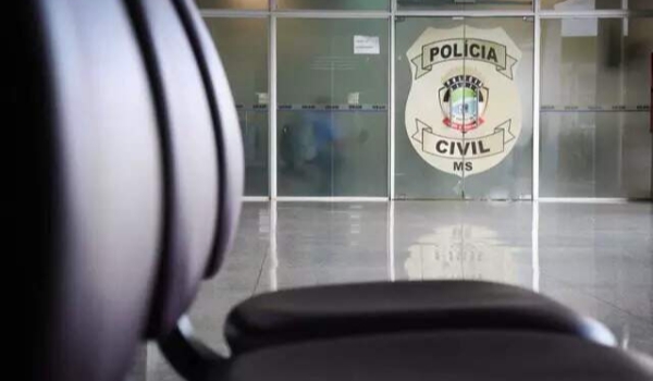 Homem sequestra filhos e ex-mulher na Capital