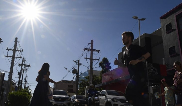 Domingo terá tempo quente e seco em Mato Grosso do Sul