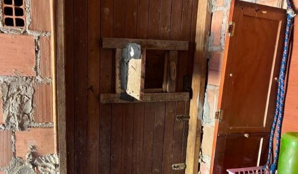 Polícia prende suspeito de manter irmã sem roupas em quarto em situação degradante no Pará