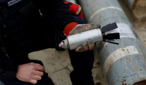 Governo Biden planeja aprovar envio de armas controversas para a Ucrânia